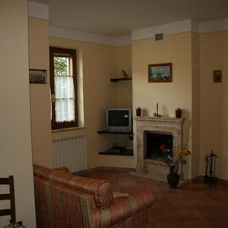 Casa Vacanze San Francesco Bagni San Filippo Phòng bức ảnh